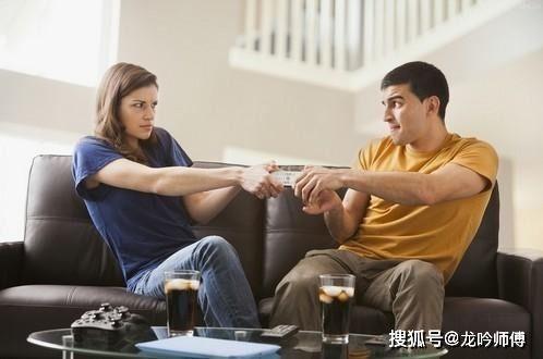 厦门爆料夫妻离婚案件最新,财产争夺与情感纠葛的法庭对决